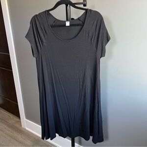 Old Navy Black Short Sleeve Dress